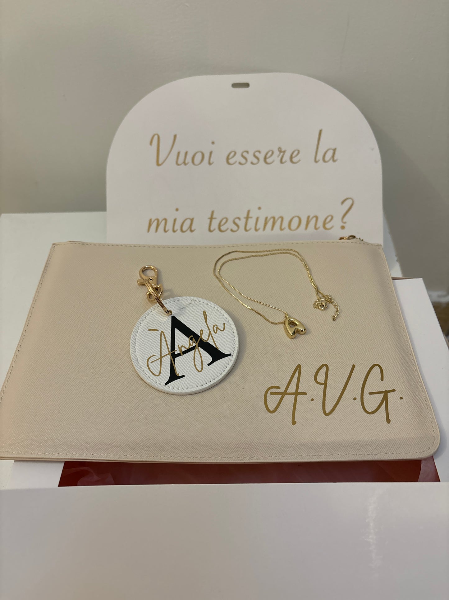 Pochette in Ecopelle – Stile, Eleganza e Personalità