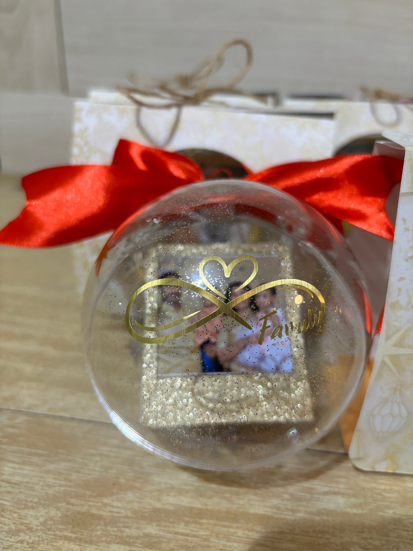 Personalized Christmas balls with photos