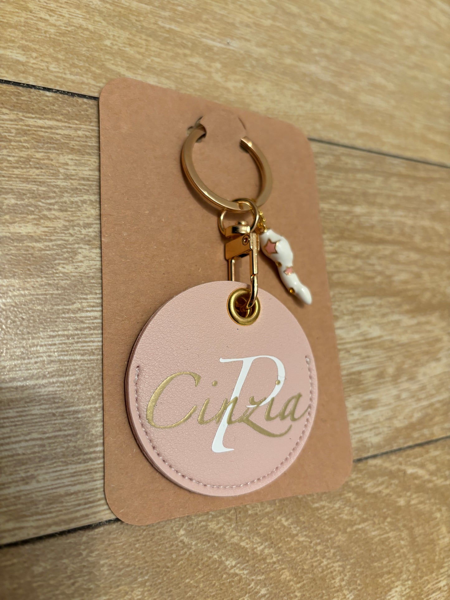 Portachiavi Personalizzati in Ecopelle - Eleganza e Sostenibilità