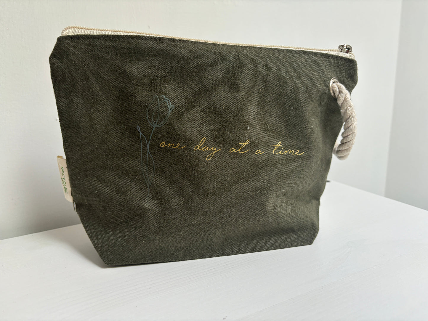 Kit de bolsa y estuche de algodón reciclado