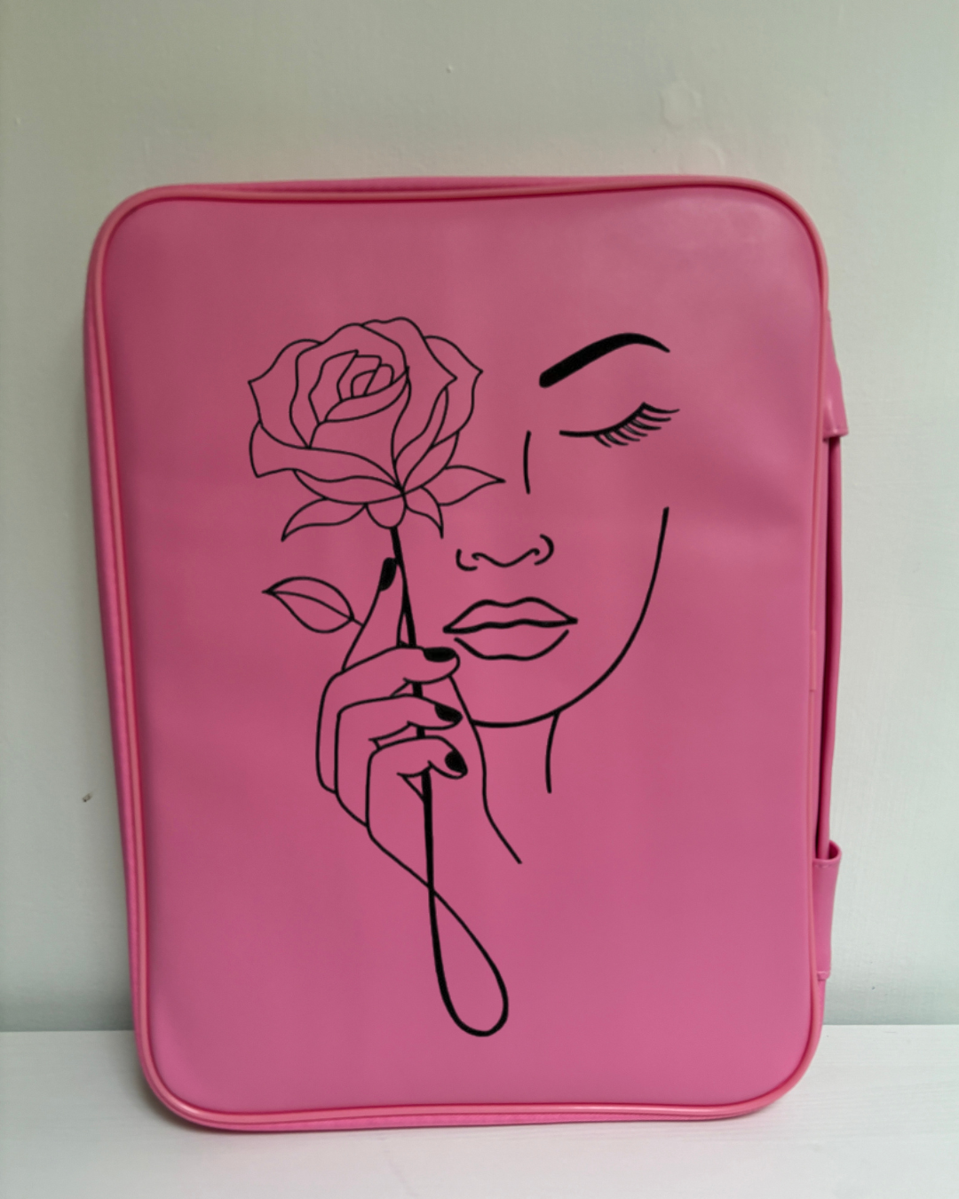 Custodia per il computer resistente – Perfetta per l’Estate! 🌸✨