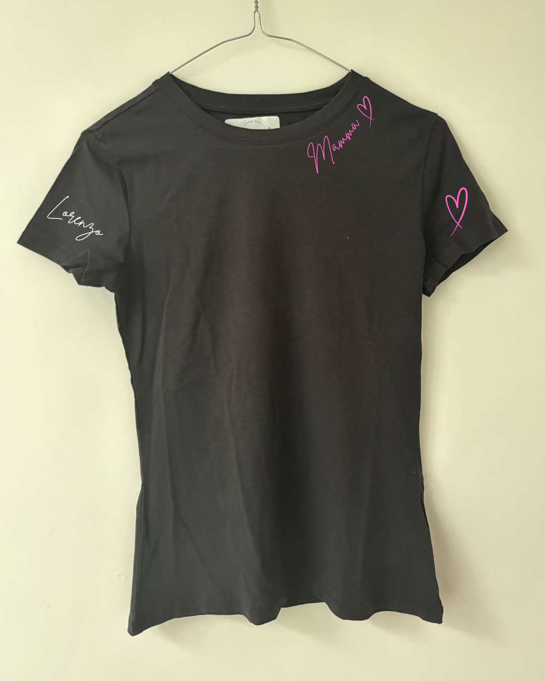 🌸 Personalized Mother's Day T-Shirt – A gift that speaks from the heart 🌸