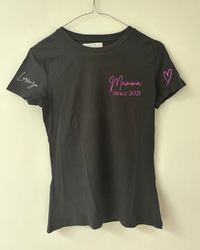 🌸 Personalized Mother's Day T-Shirt – A gift that speaks from the heart 🌸