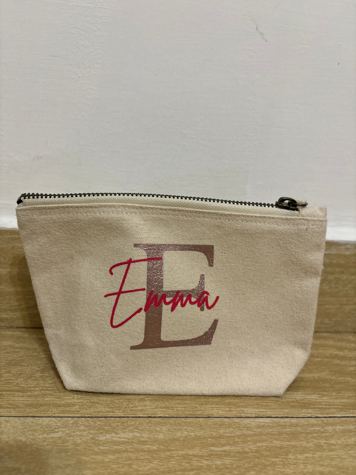 Cotton Zippered Beauty and Pencil Case – Elegance and Everyday Functionality