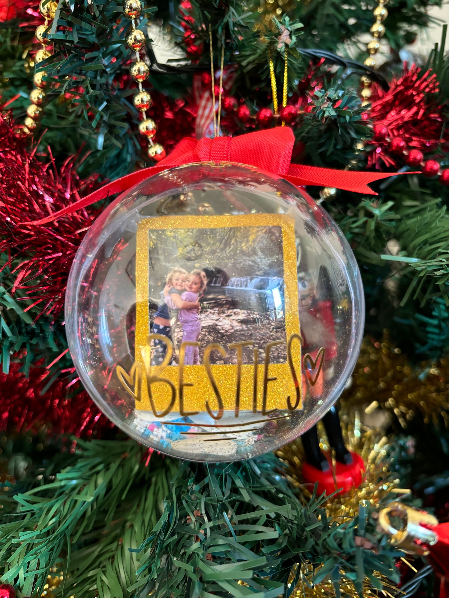 Personalized Christmas balls with photos