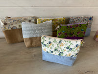 🌸 Handmade Clutches: Color, Spring, and a Unique Touch! 🌸