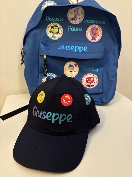 Kit Zainetto + Cappello Personalizzati – L’Essenziale per un’Estate da Piccoli Grandi Avventurieri!