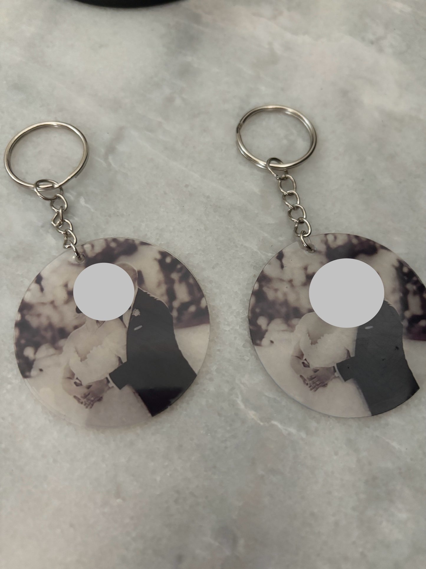 Portachiavi Personalizzato con Foto e Dedica – Idea Regalo Unica